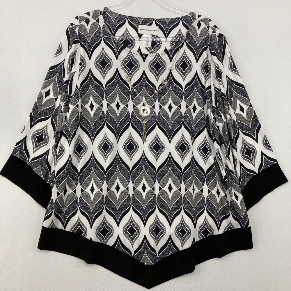 Alfred Dunner size XL Black White Abstract Stretch Knit Blouse with Necklace